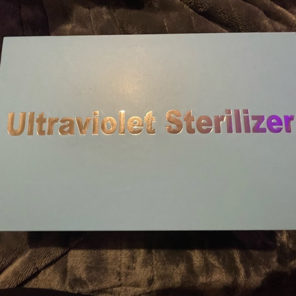 Ultraviolet sterilizer - Picture 2 of 6